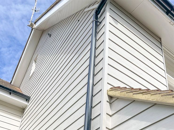hardie plank arctic white detail